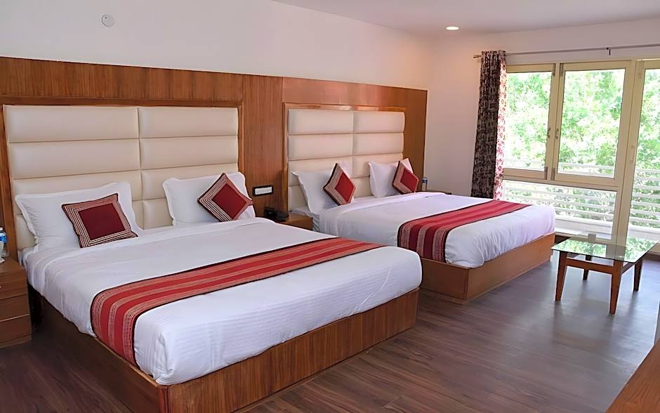 Zone Connect by the Park Katra