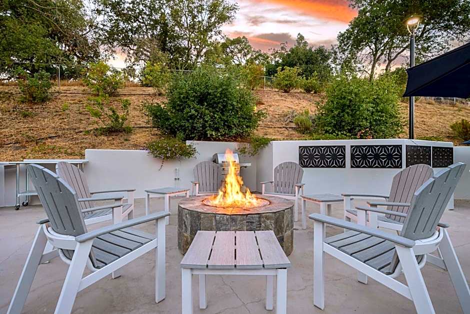 Best Western Plus Novato Oaks Inn