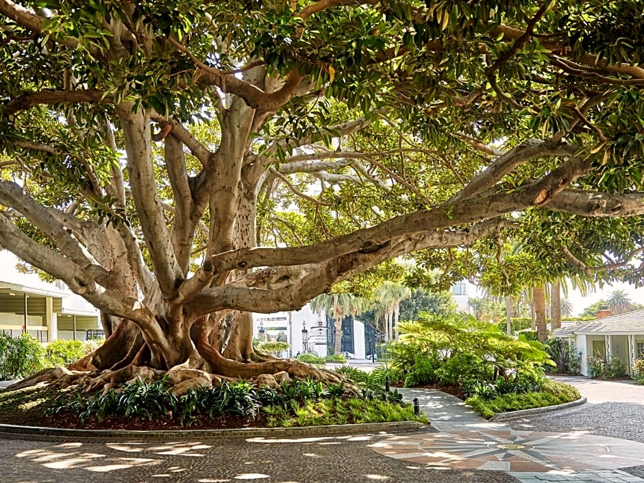 Fairmont Miramar Hotel & Bungalows