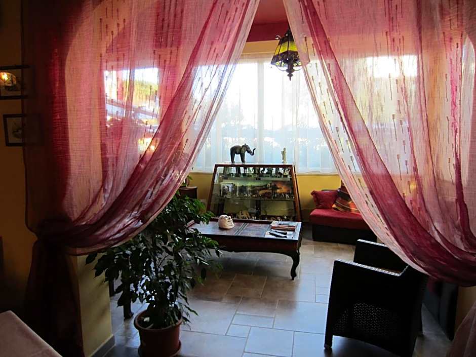 Hotel Ellymar