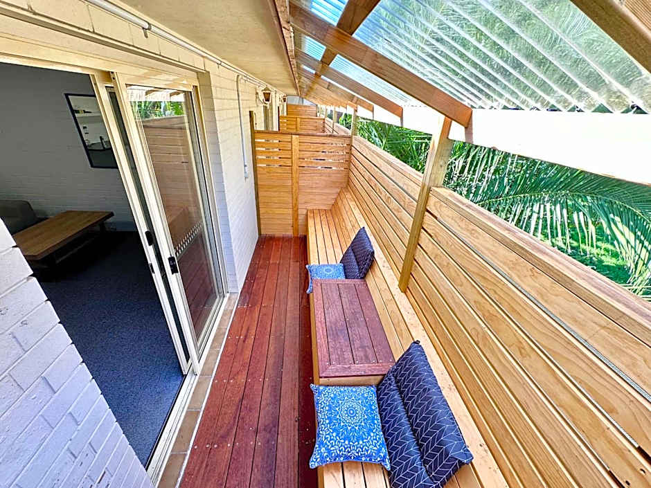 Top of the Town Motor Inn