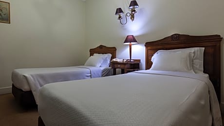 Standard Room with Double or Twin Bed