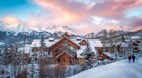 Mountain Lodge Telluride