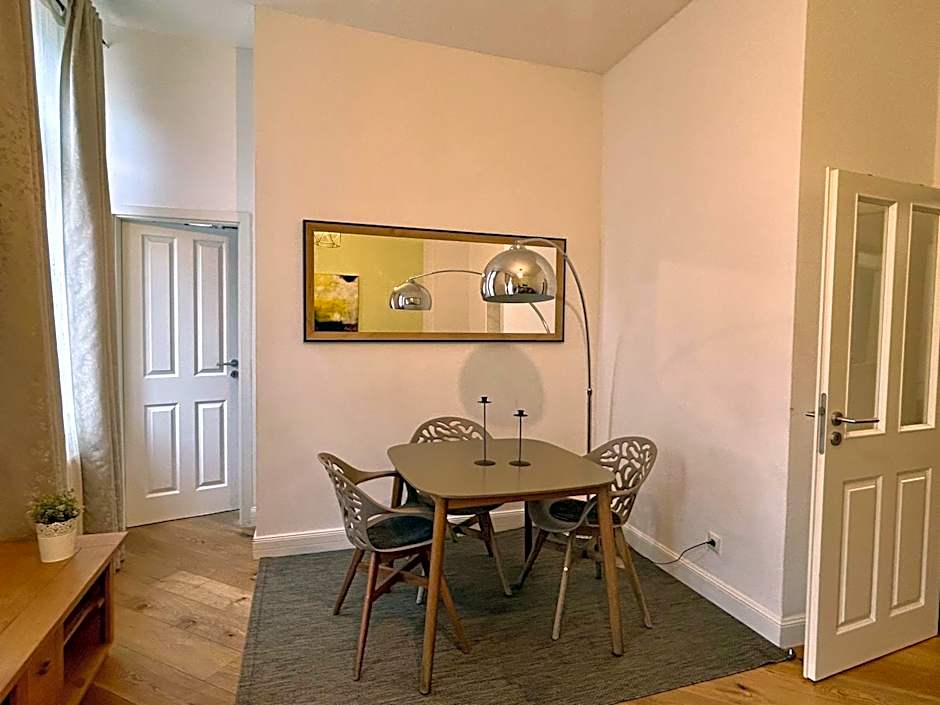 FHS ApartHotel