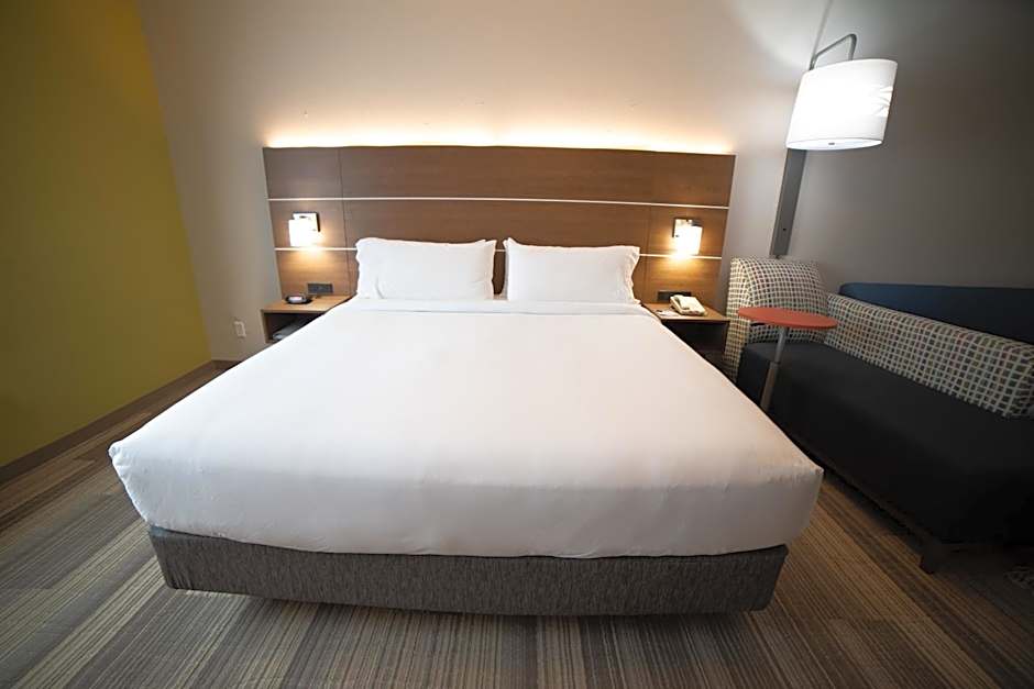 Holiday Inn Express Hotel and Suites South Padre Island By IHG