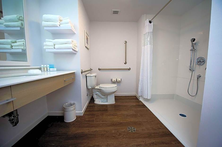 Hampton Inn By Hilton & Suites Truro, Nova Scotia