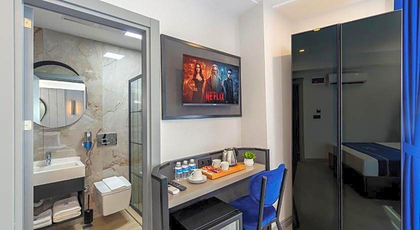 The Private Airport Hotel