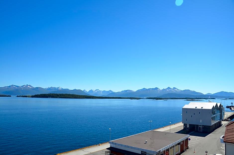 Thon Hotel Moldefjord