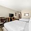 Best Western Green Oaks Inn & Suites