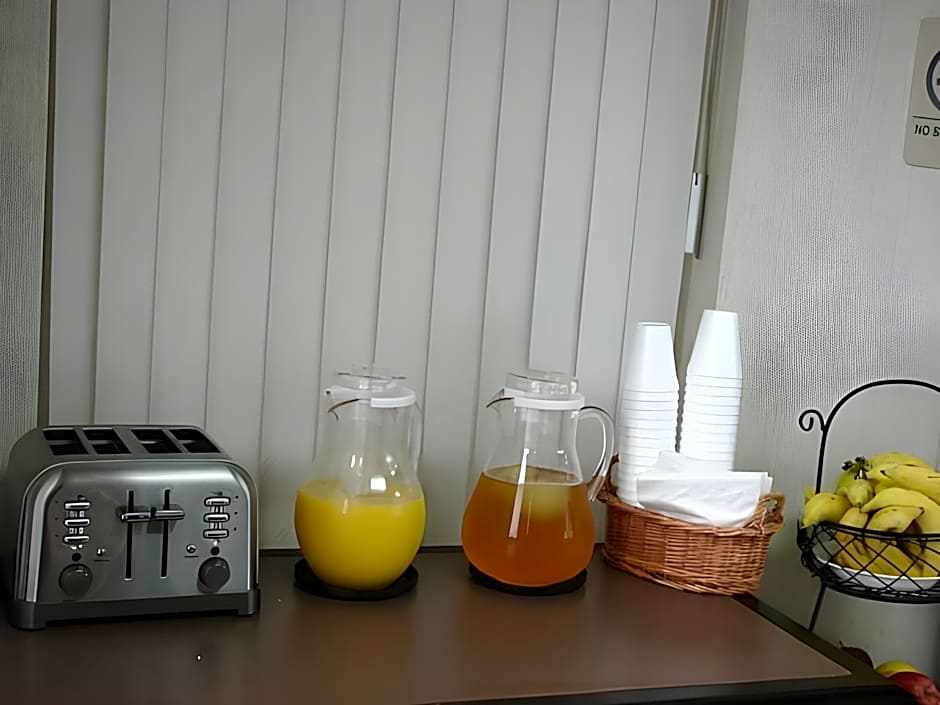 Motel 6-Windsor, ON