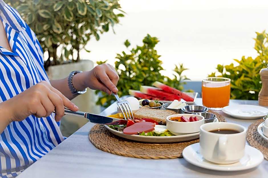 Melanj Airport Hotel