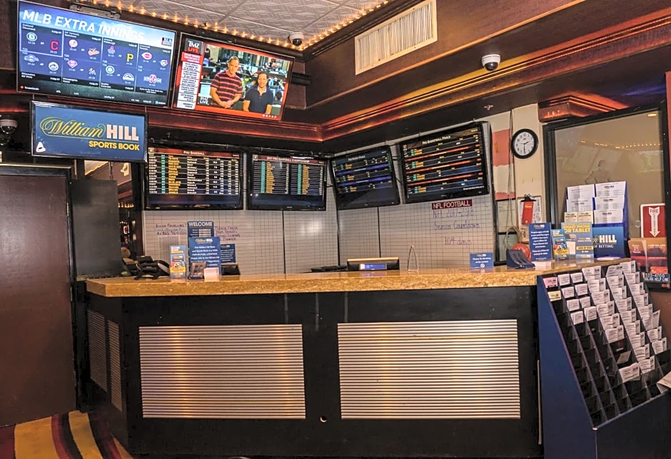Skyline Hotel and Casino