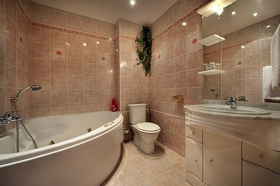 Hotel Henrietta