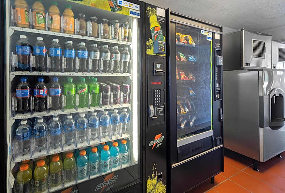 Studio 6 Suites Carpinteria, CA Santa Barbara South