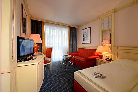 Double Room Monarch