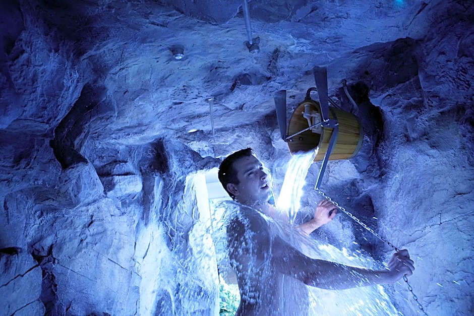 Waldhotel Doldenhorn