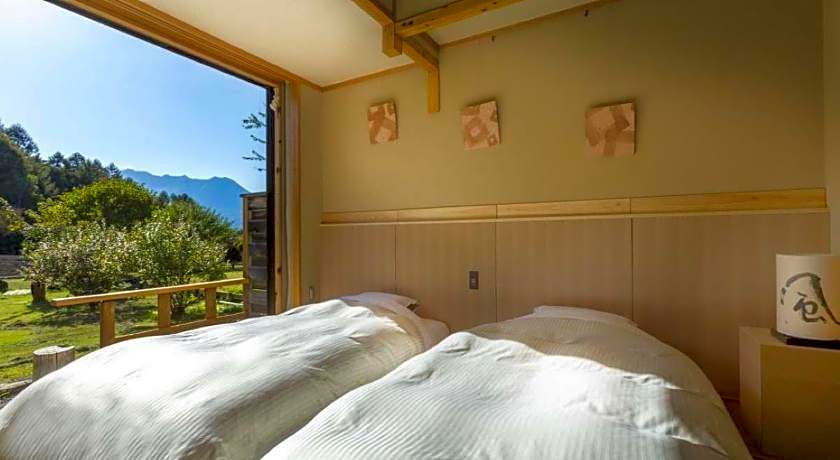 Tsutaya Tokinoyado Kazari