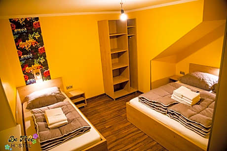 Double Room with Extra Bed and Shared Bathroom