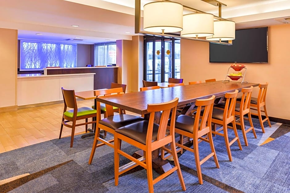 Fairfield Inn Corning Riverside