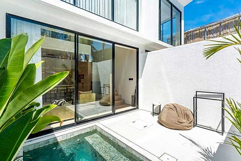 Oasis 9 by Hombali