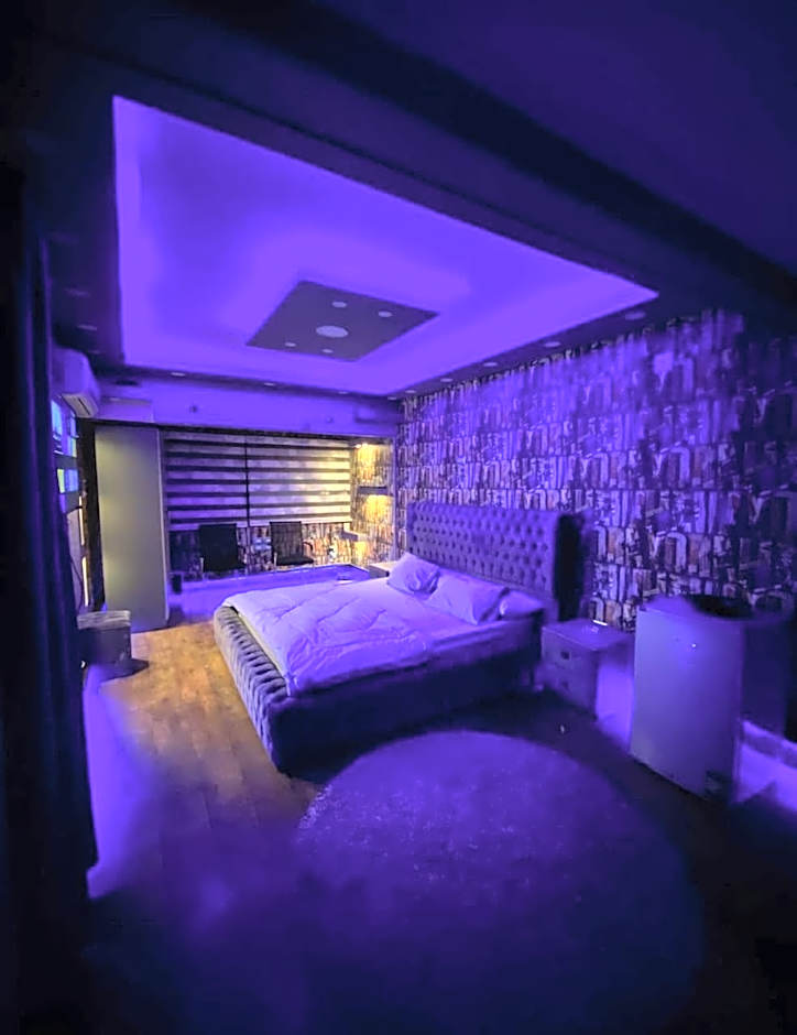 جراند ماجيك سويت