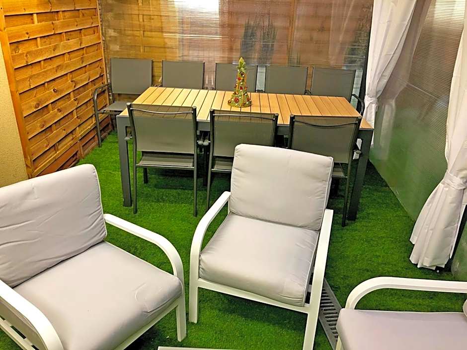 Amber Hostel