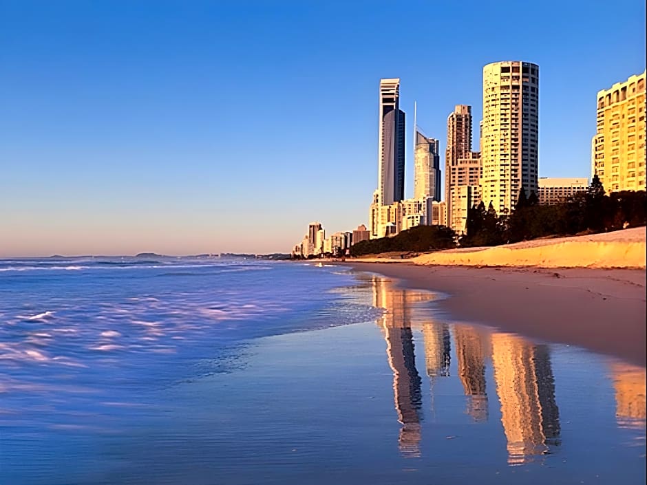 Beachside Tower Apartment