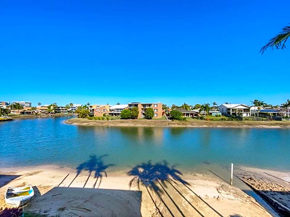 Waterfront Serenity - Steps from Mooloolaba Beach
