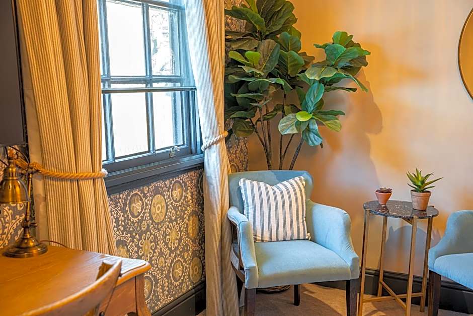 Salisbury Arms Hotel