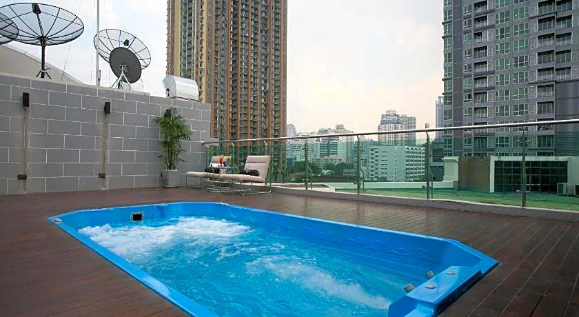 FX Hotel Metrolink Makkasan