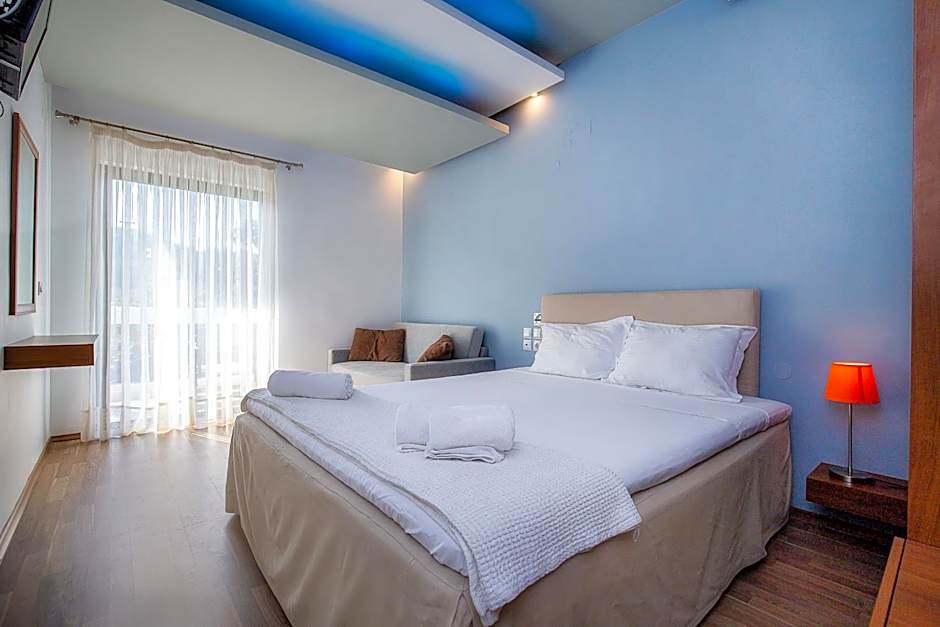 Kamari Beach Hotel