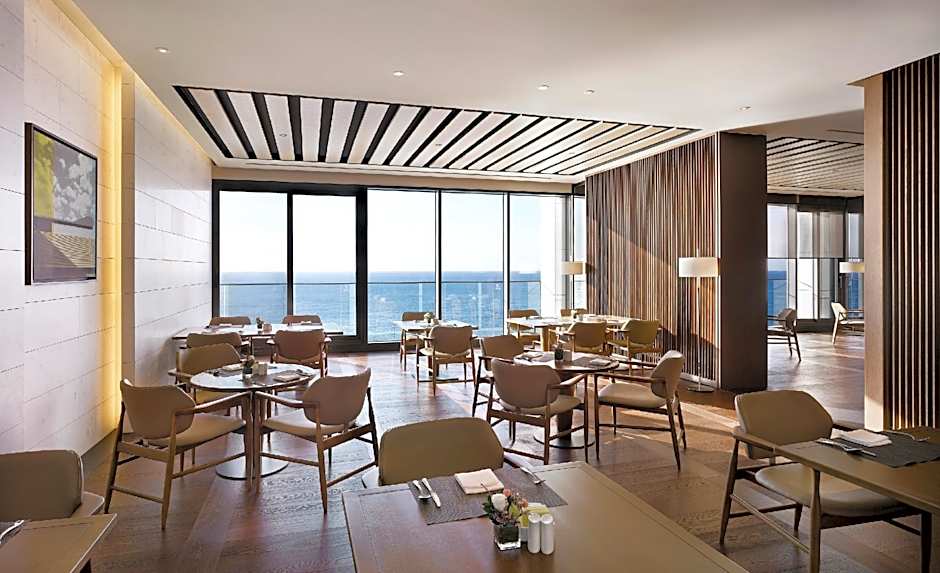 Ananti at Busan Cove