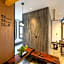 Yisu Impression Hotel (Ningbo Tianyi Square chenghuangmiao station)