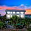 Absolute Anna Maria-Private Beach Access-Heated Pool-Water Views From Every Room
