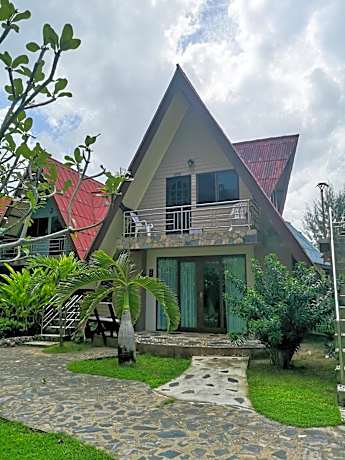 Deluxe Bungalow First Floor