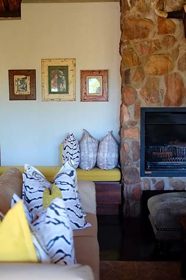 Tshwene Lodge