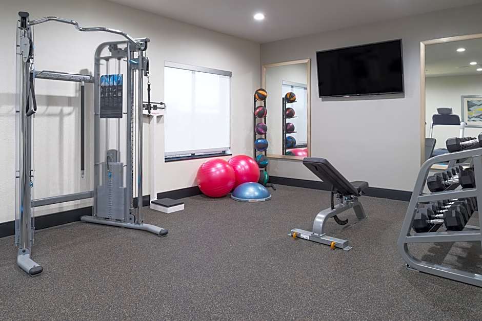 Holiday Inn Express & Suites Norman By IHG