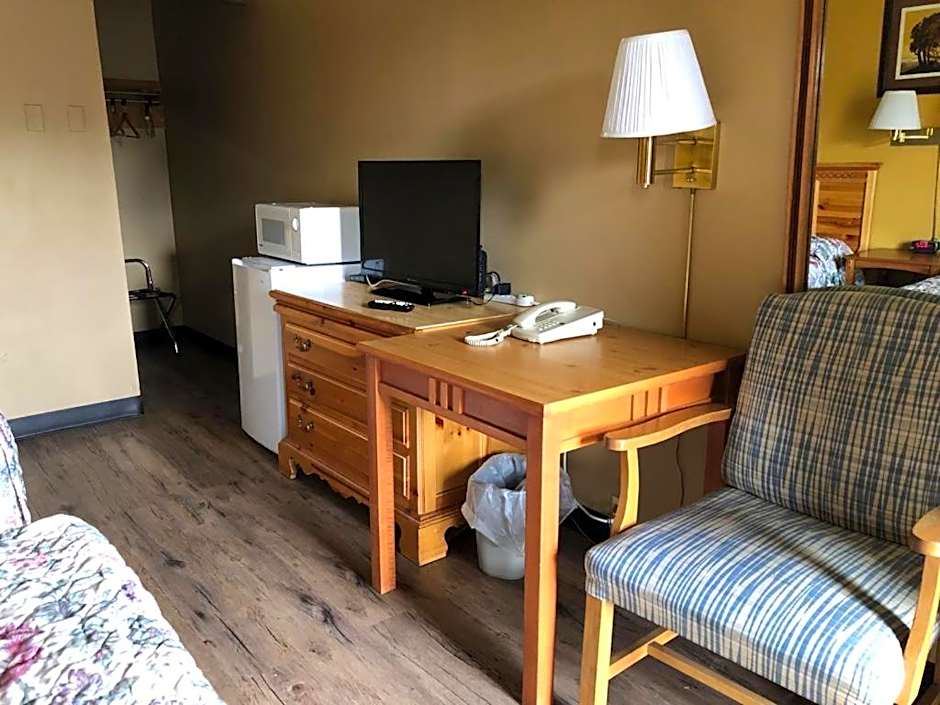Knights Inn - Baker City OR