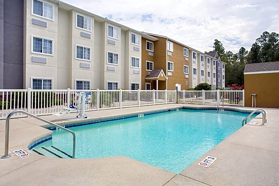 Microtel Inn & Suites by Wyndham Walterboro