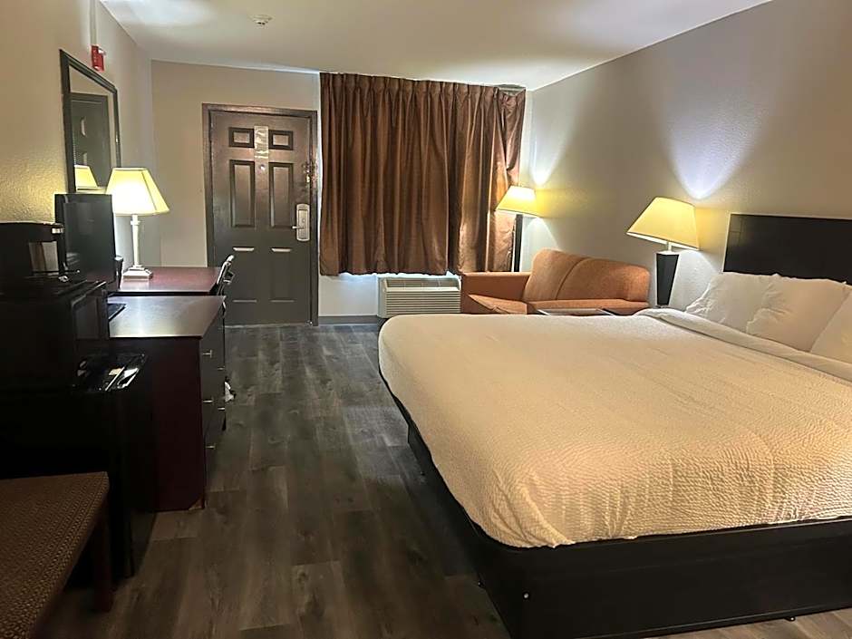 Travelodge by Wyndham Natchitoches