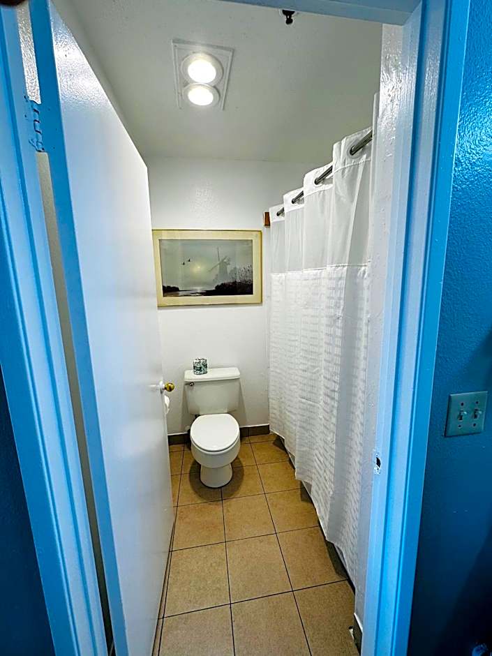 Casa Blanca Express & Suites Cypress Buena Park - Anaheim Area