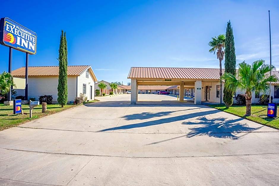 Pleasanton Executive Inn By OYO