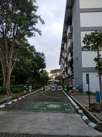 SPOT ON 92474 Penginapan Rusunawa Ii