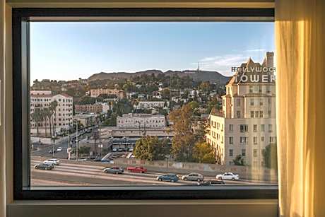 Essential Queen Room with Two Queen Beds and Hollywood Sign View