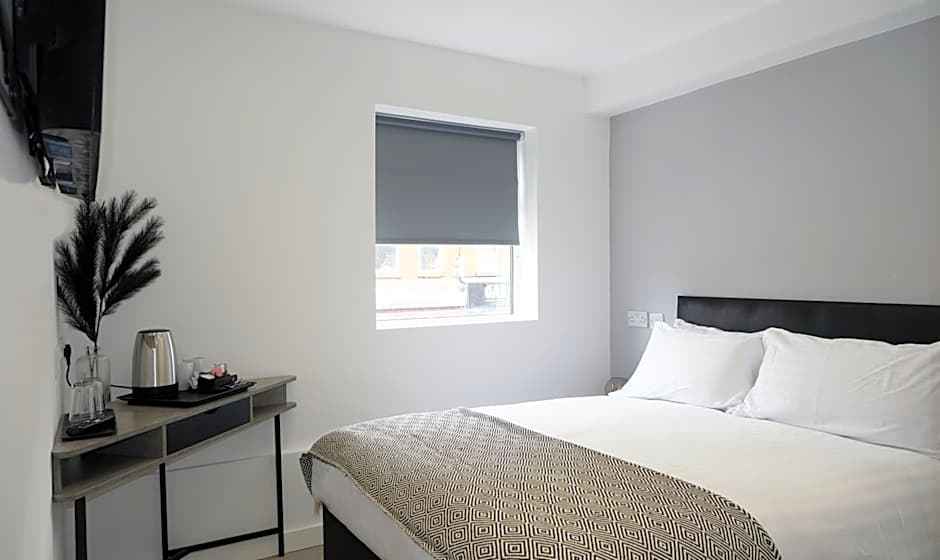 The Kop End Hotel by Serviced Living Liverpool