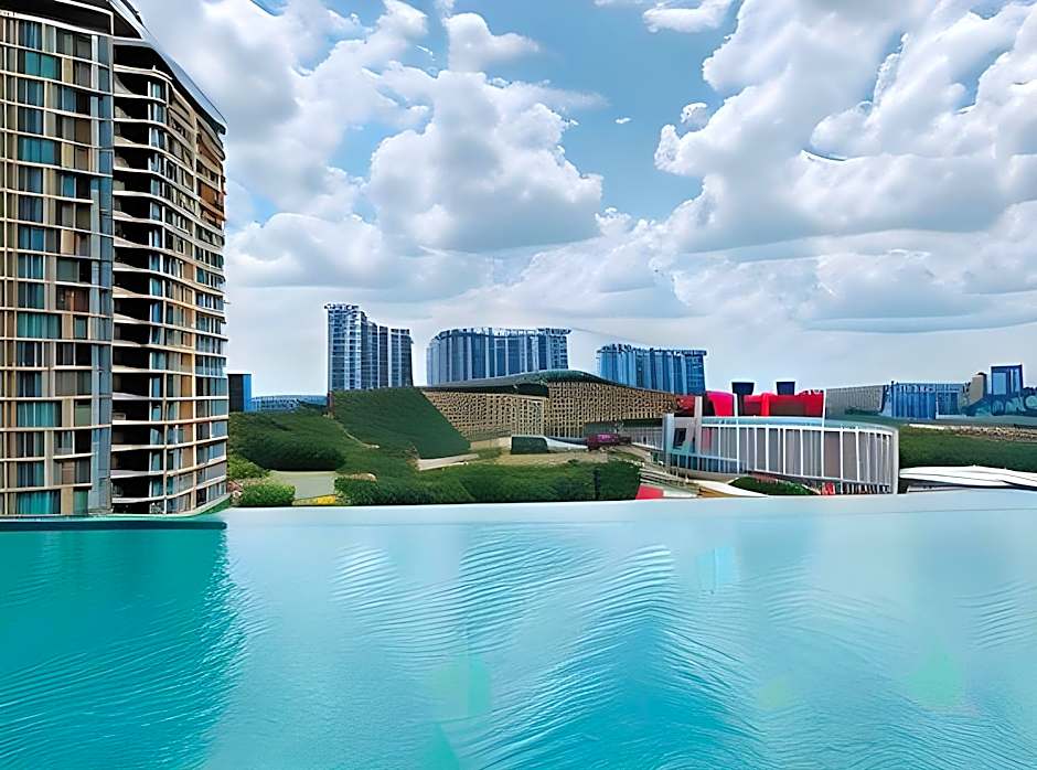 D'Pristine Suites at Medini