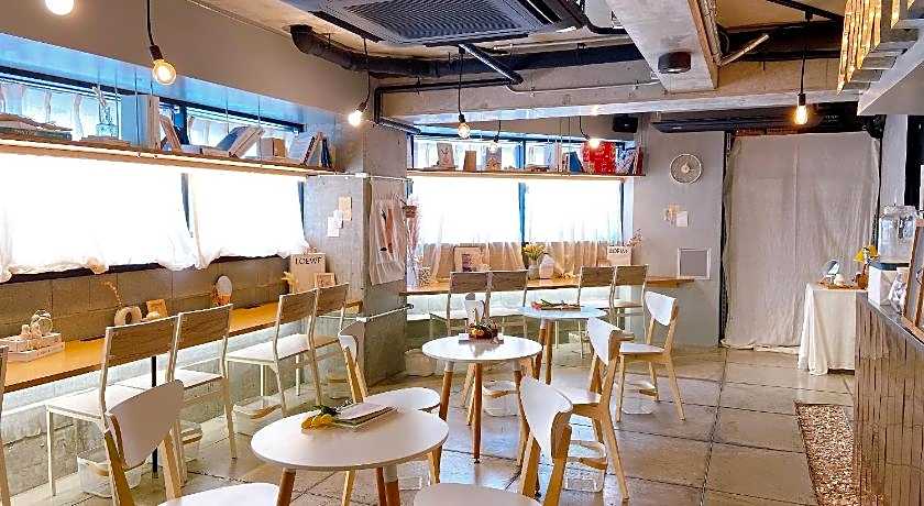 Book Tea Bed SHINJUKU-GYOEN