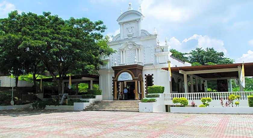 Maliwalo Inn Tarlac by RedDoorz