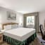 Days Hotel by Wyndham Peoria Glendale Area
