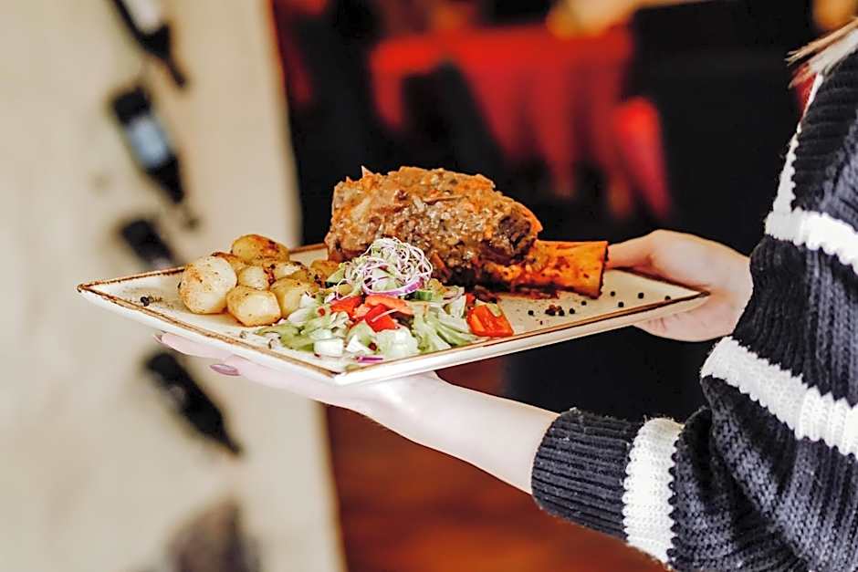 Dom Wypoczynkowy "Pod Strzechą" w Giewartowie